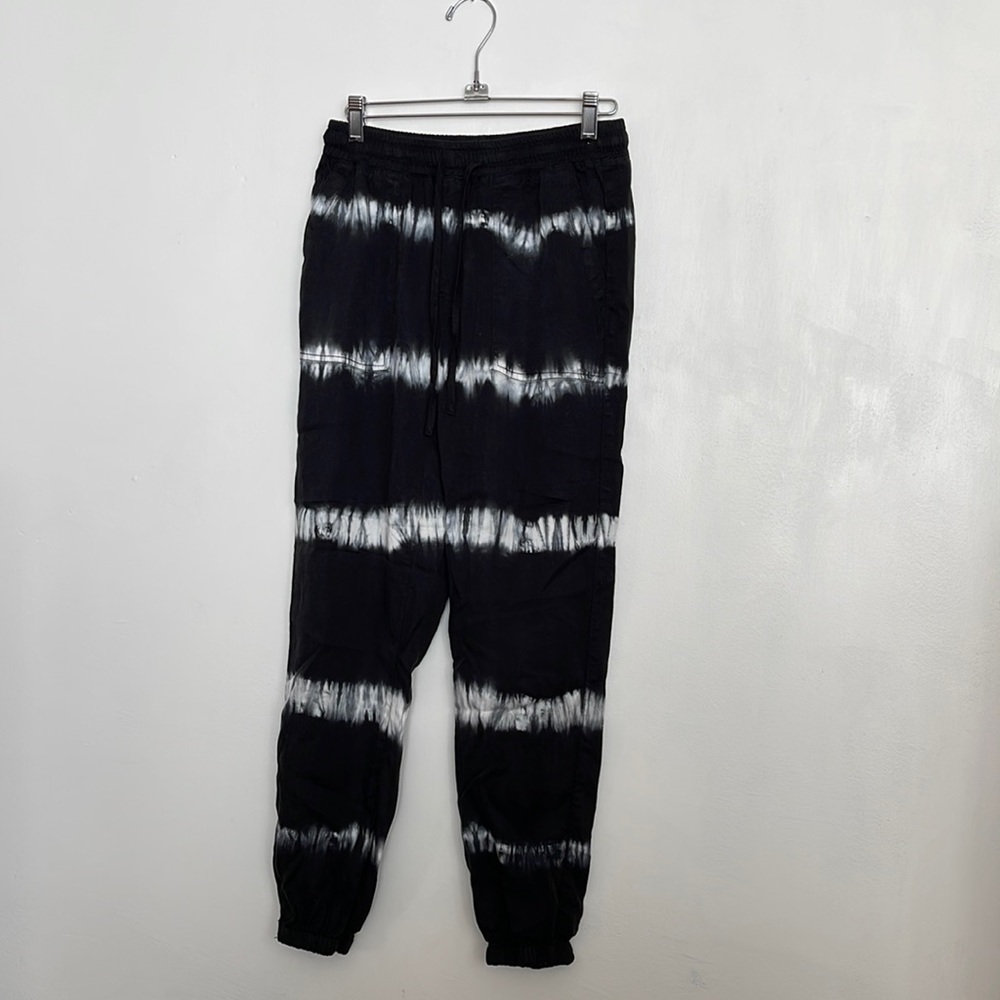 Thread & Supply - Womens Tencel Printed Jogger Pants